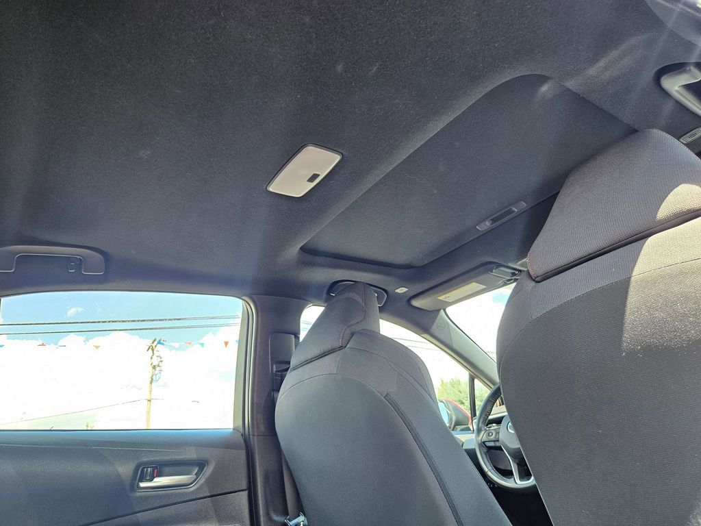 2023 Toyota Corolla SE photo 30