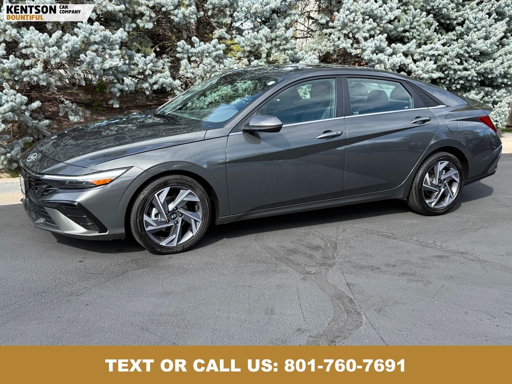 2025 Hyundai Elantra SEL