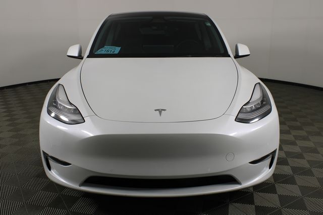 Used 2021 Tesla Model Y Long Range with VIN 5YJYGDEE0MF295439 for sale in Mitchell, SD