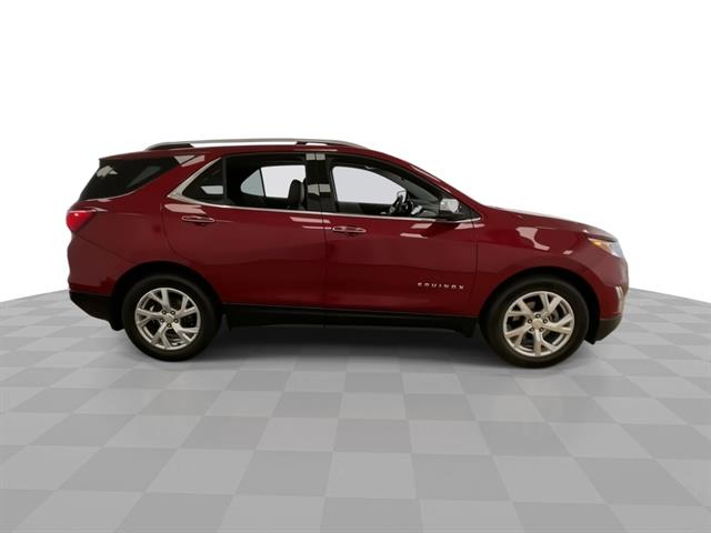 2020 Chevrolet Equinox Premier photo 2