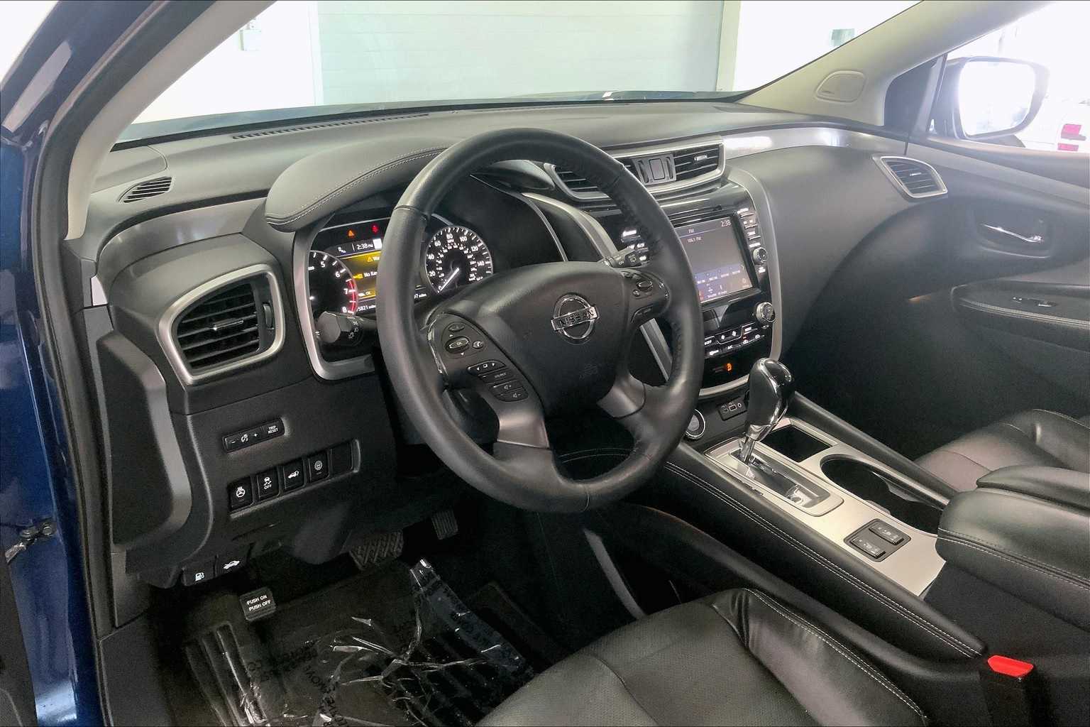 2022 Nissan Murano SL photo 2