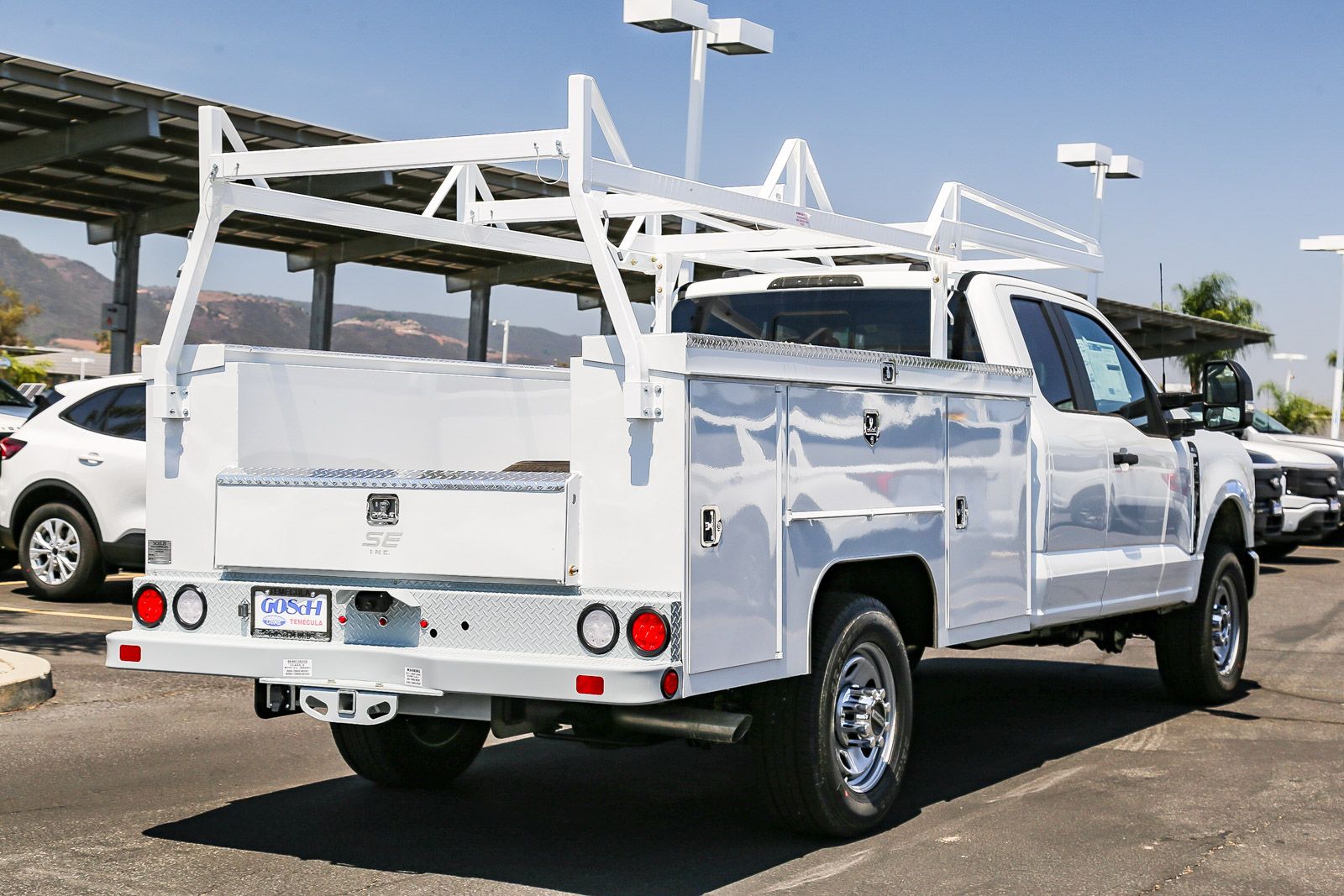 2025 Ford F-350 XL photo 6