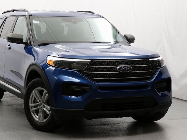 2022 Ford Explorer XLT photo 2