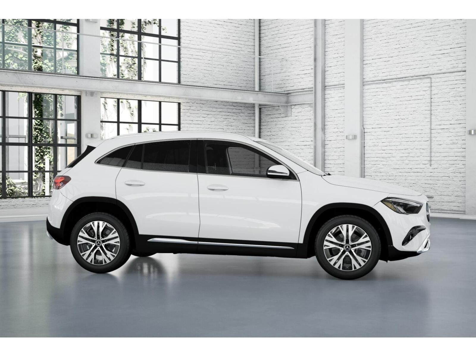 2026 Mercedes Benz GLA 250 photo 16