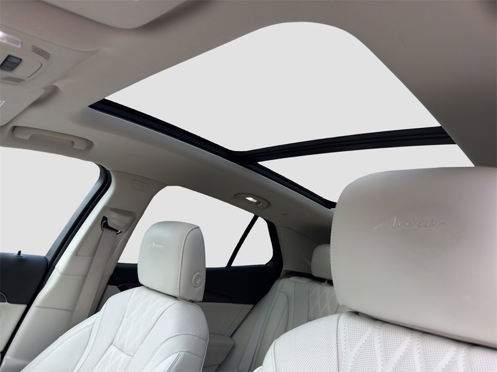 2023 Buick Envision Avenir photo 8