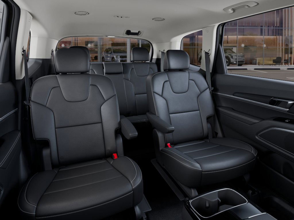 2025 Kia Telluride S photo 15