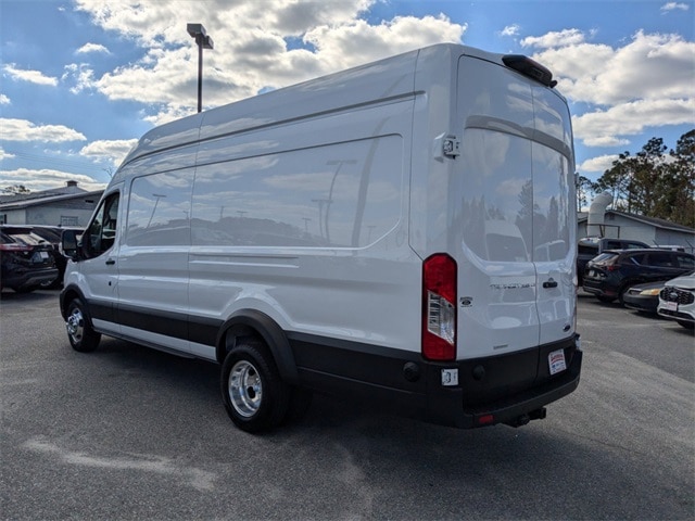 2024 Ford Transit photo 3