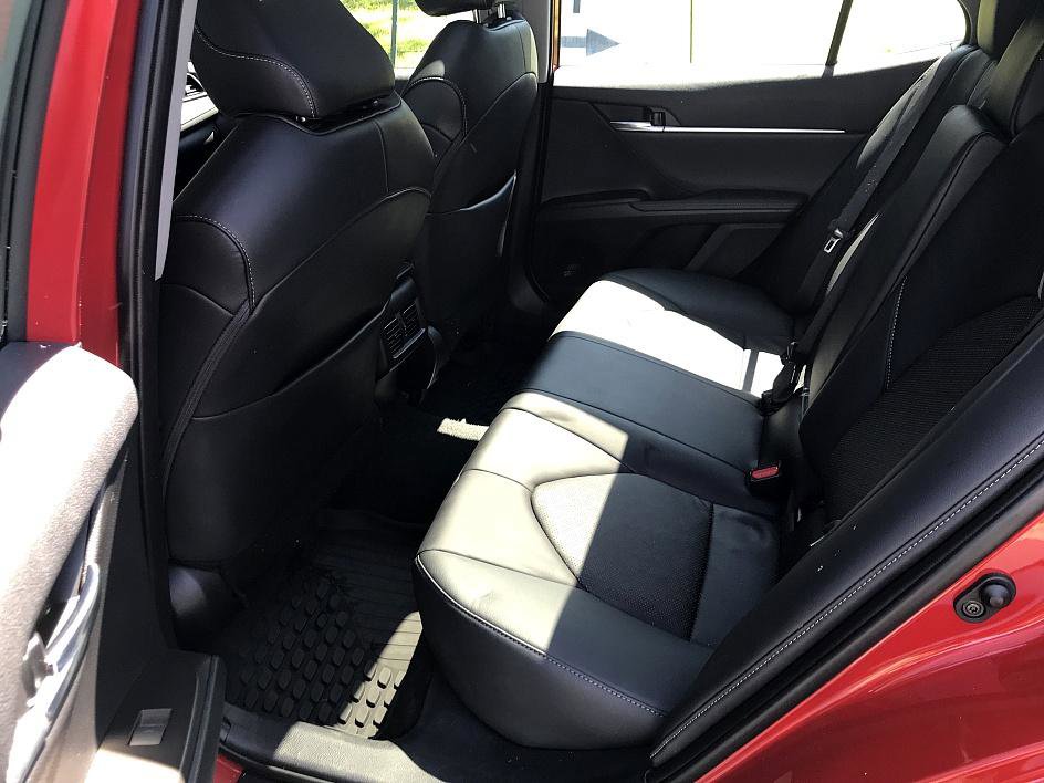 2023 Toyota Camry XSE photo 10