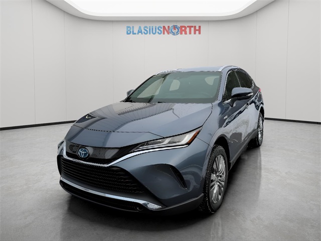 2021 Toyota Venza XLE's photo