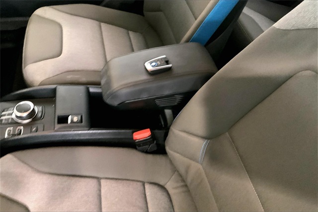 2018 Bmw i3 BEV photo 12