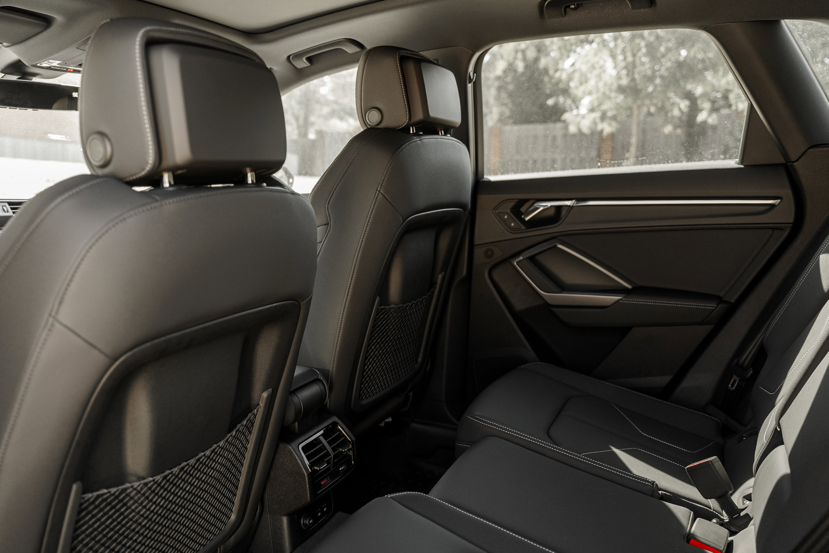 2025 Audi Q3 S line Premium photo 23