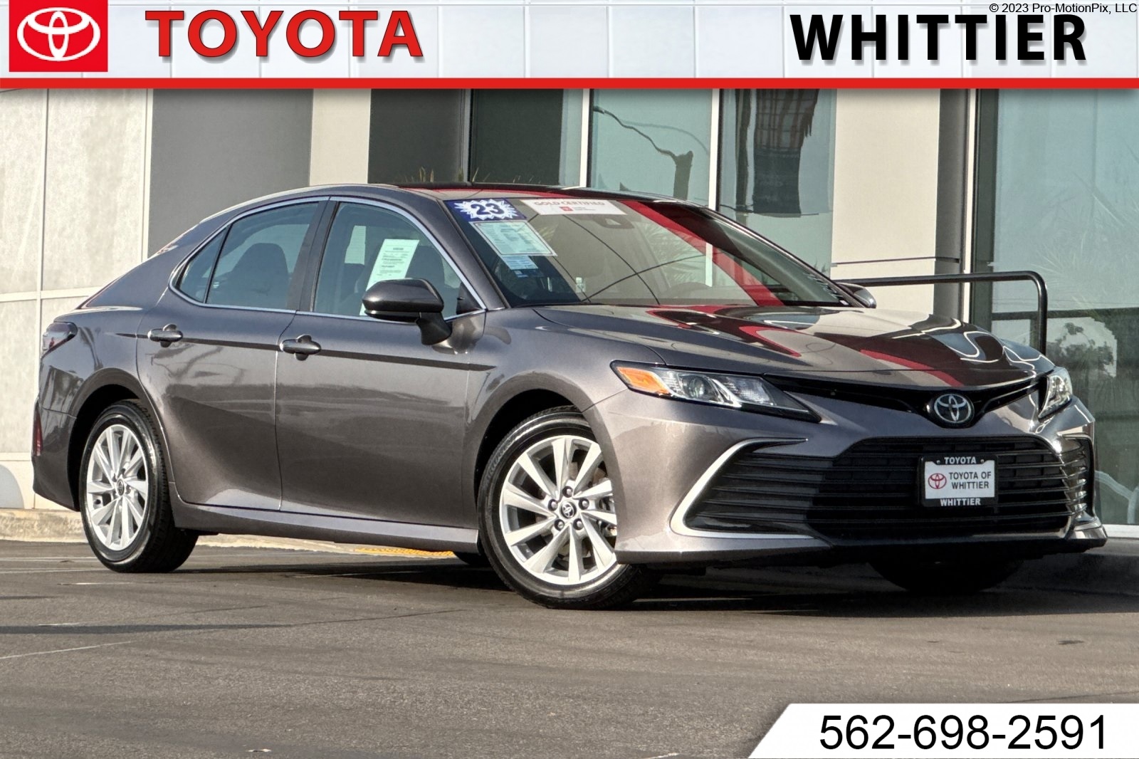 2023 Toyota Camry LE's photo