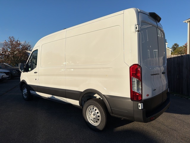2026 Ford Transit Cargo Van photo 4