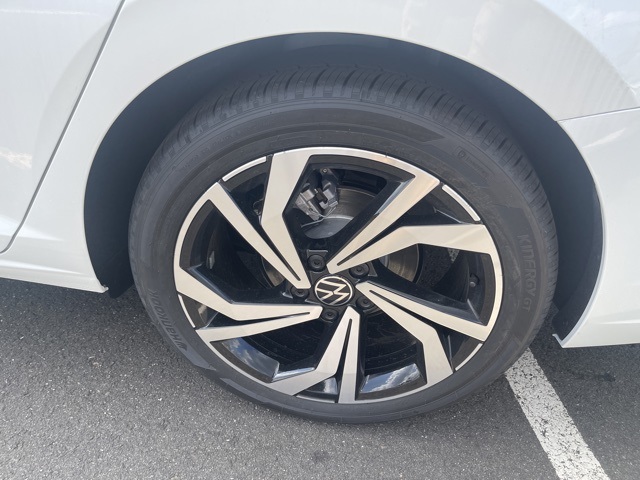 2025 Volkswagen Jetta 1.5T SEL photo 10