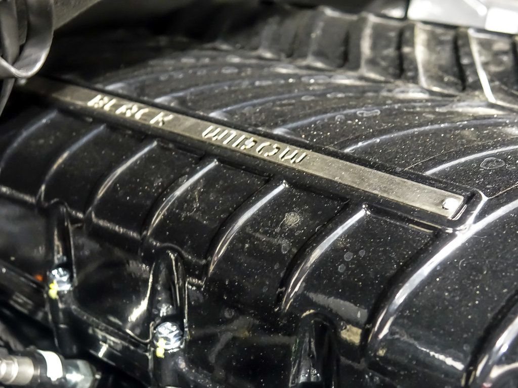 2025 FORD F-150 - Image 19