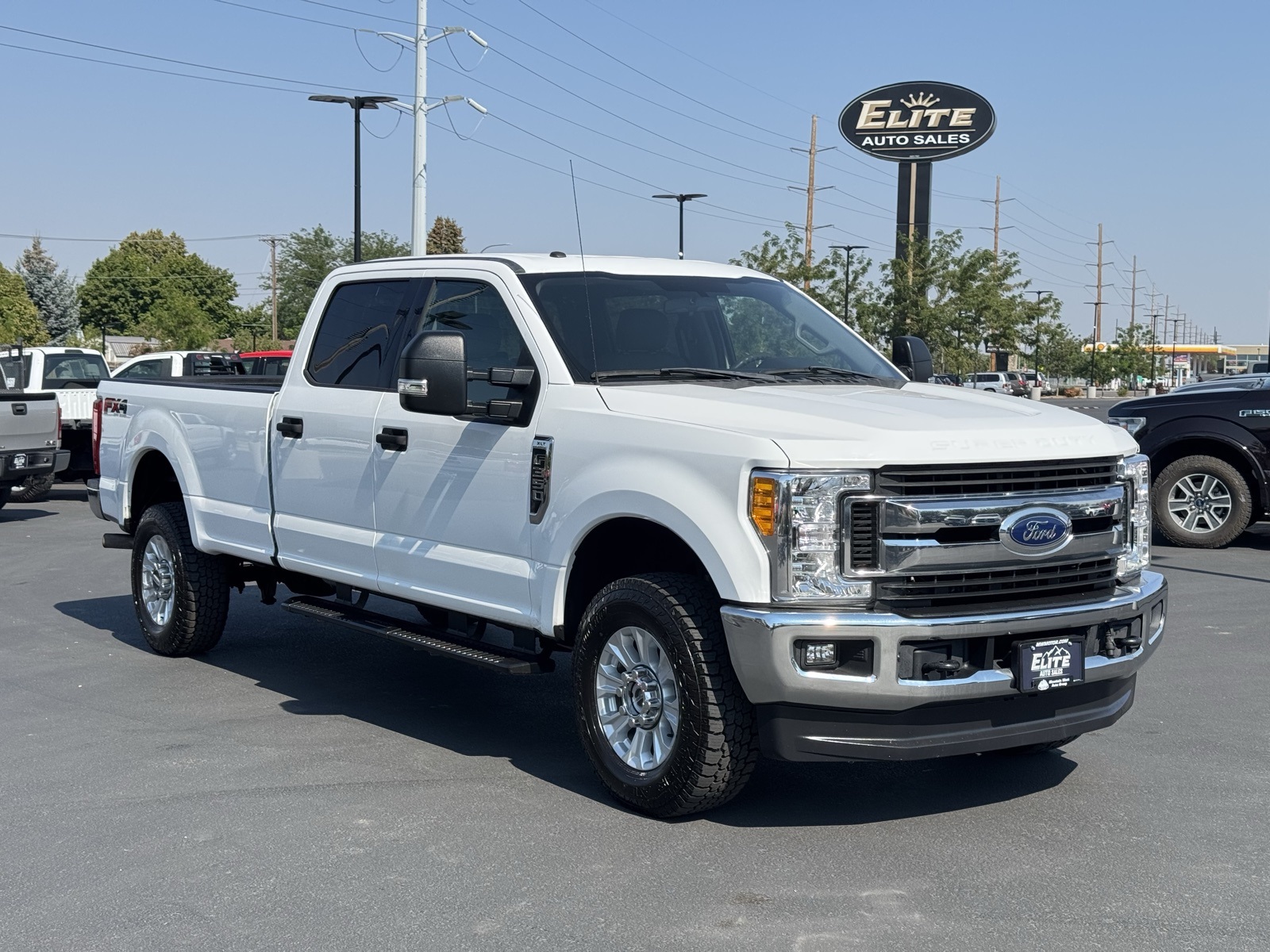 2017 Ford F-350 photo 2