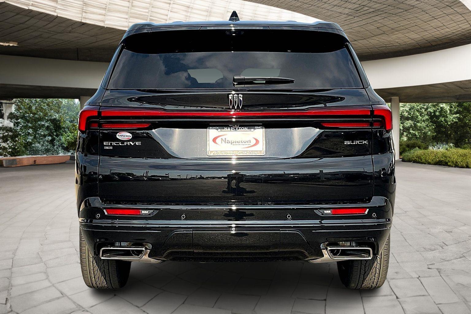 2026 Buick Enclave Sport Touring photo 4