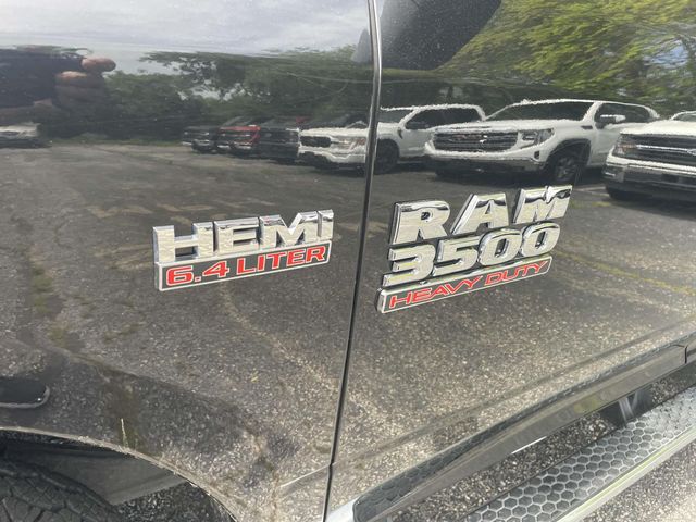 2018 Ram 3500 Tradesman photo 11