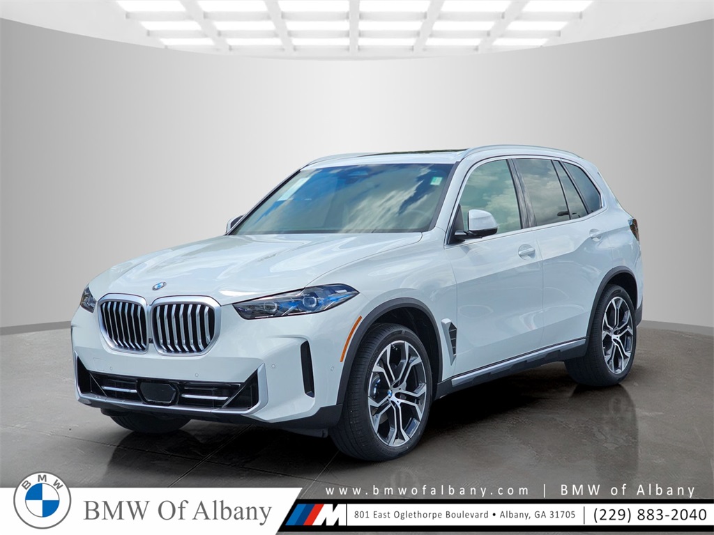 2026 BMW X5 40i's photo