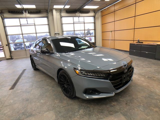 2022 Honda Accord Hybrid Sport's photo