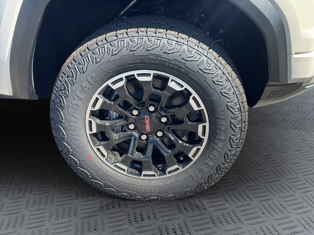 2026 Gmc Canyon AT4 photo 28