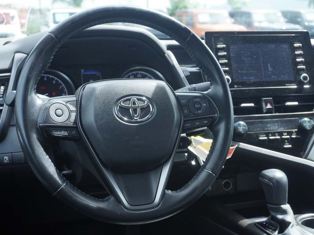 2023 Toyota Camry SE photo 23