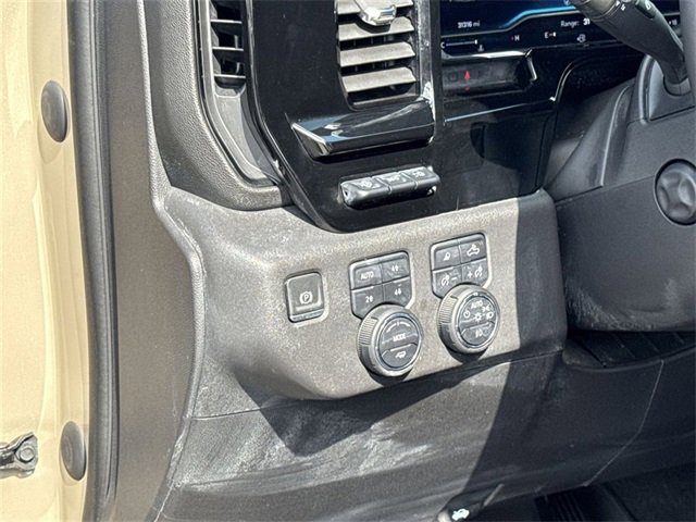 2023 Chevrolet Silverado 1500 ZR2 photo 35