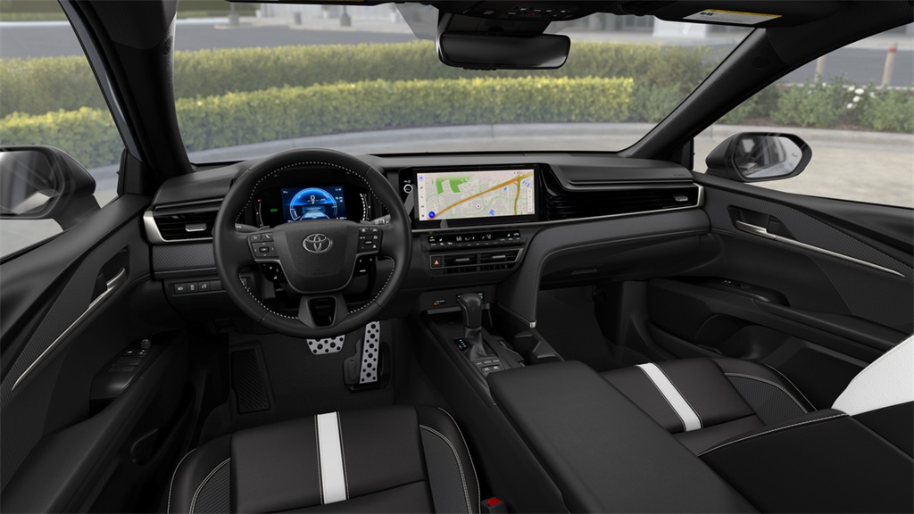 2025 Toyota Camry SE photo 16