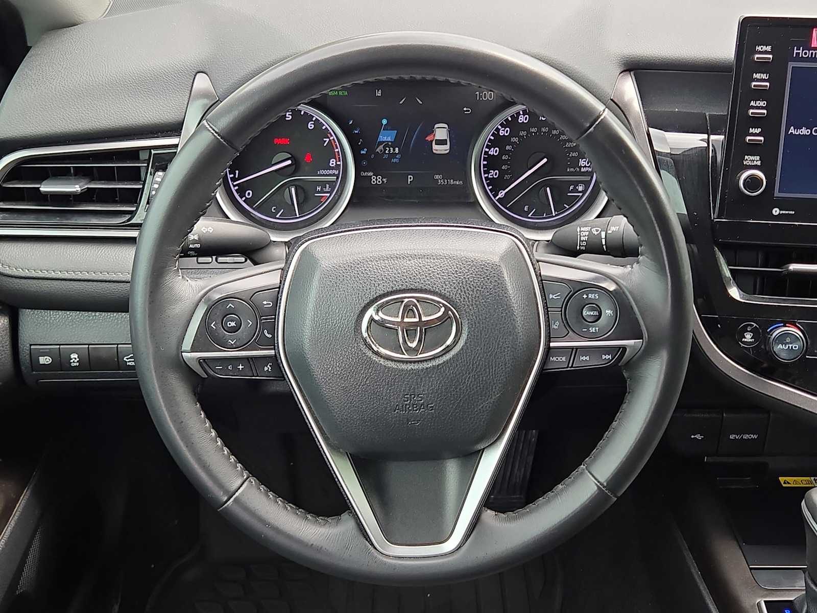 2024 Toyota Camry XLE photo 17