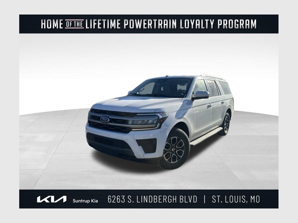 2023 Ford Expedition XLT's photo