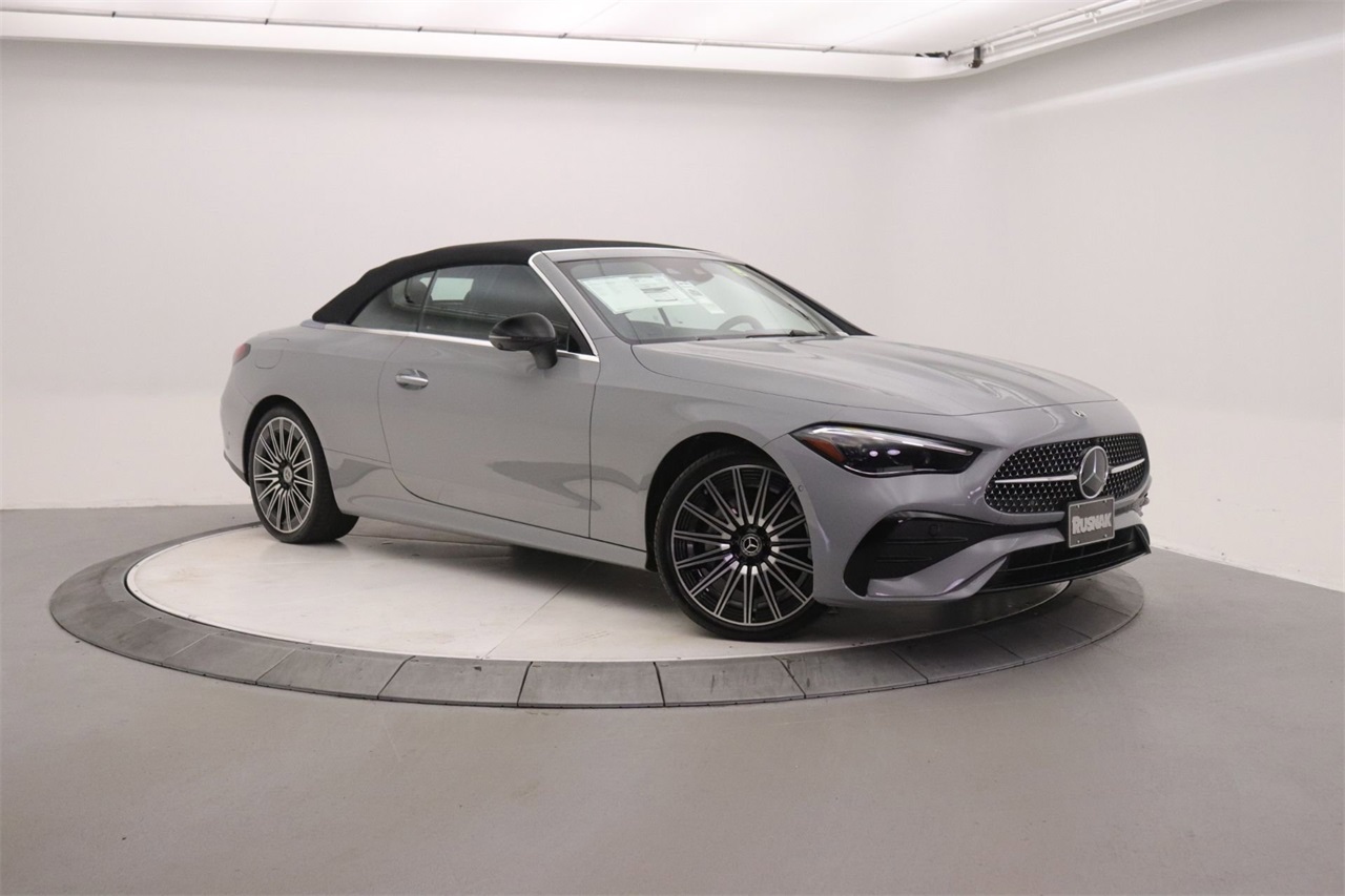 2026 Mercedes-Benz CLE CLE 300's photo