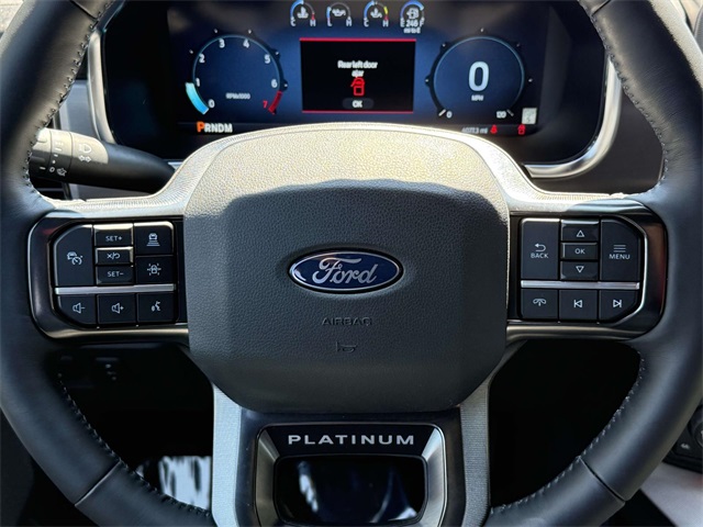 2024 Ford F-150 Platinum photo 16