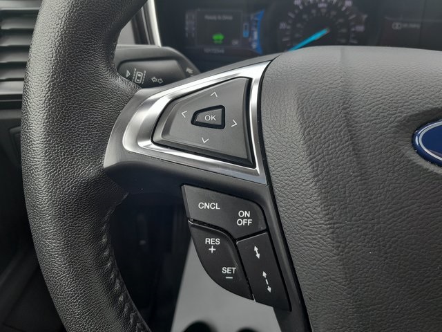 2019 Ford Fusion Energi Titanium photo 14