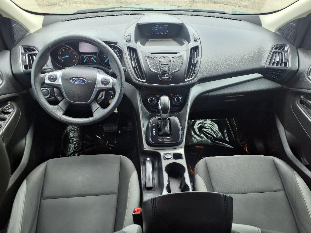 2013 Ford Escape S photo 4