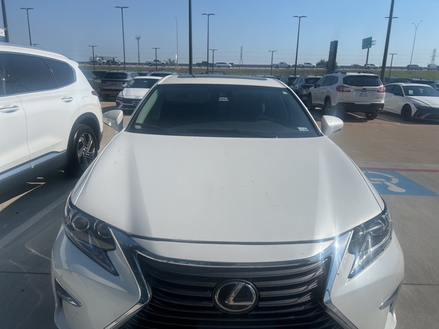 2018 Lexus ES 350 photo 2