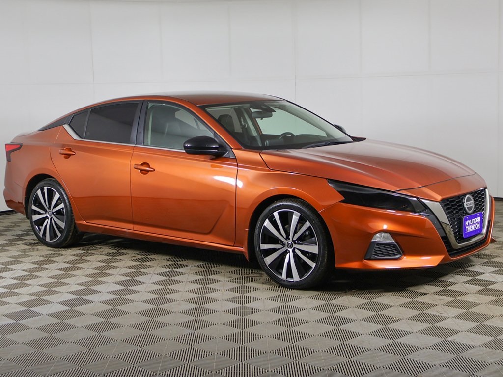 Used 2022 Nissan Altima SR with VIN 1N4BL4CVXNN423649 for sale in Ewing Township, NJ