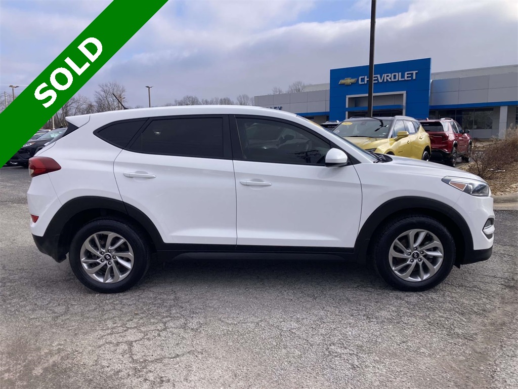 Used 2018 Hyundai Tucson SE with VIN KM8J23A46JU812491 for sale in Fayetteville, TN