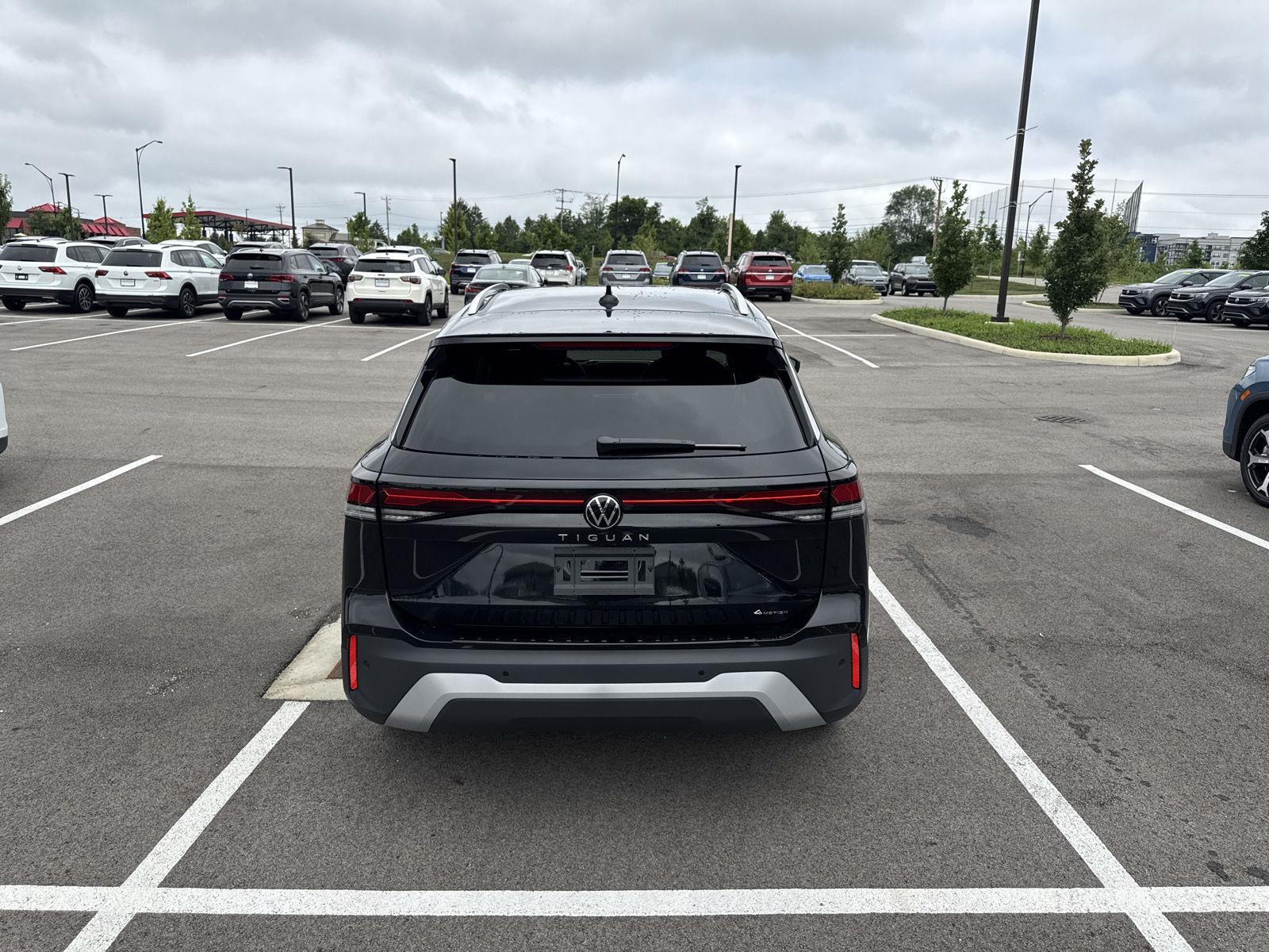 2025 Volkswagen Tiguan S photo 6