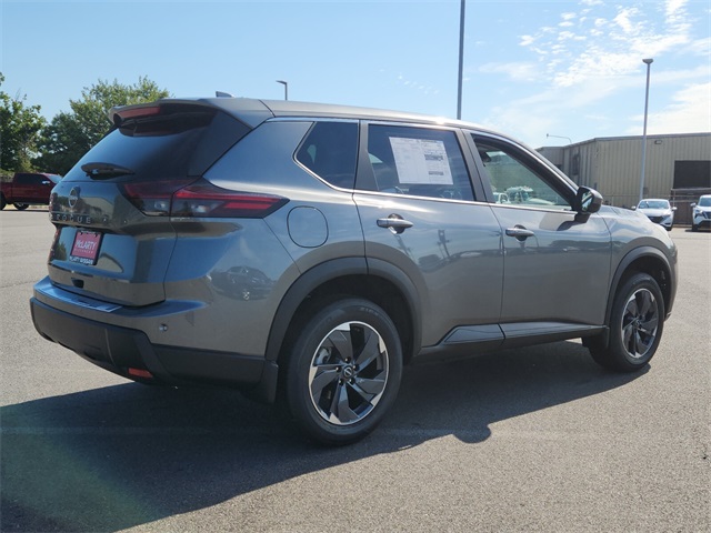 2026 Nissan Rogue SV photo 3