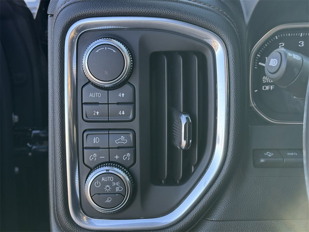 2019 GMC SIERRA - Image 17