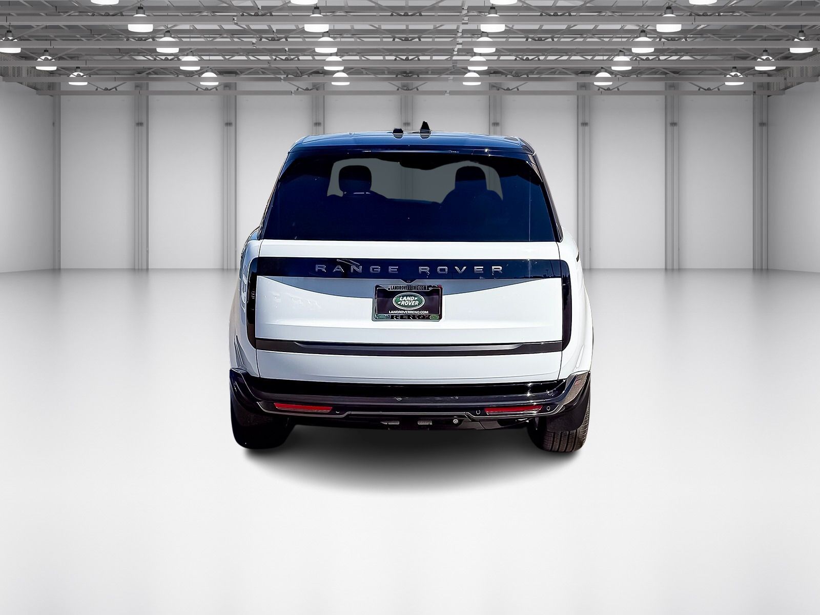 2025 Land Rover Range Rover SE photo 4
