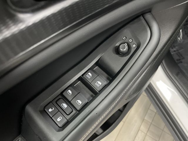 2024 Jeep Grand Cherokee Laredo photo 25