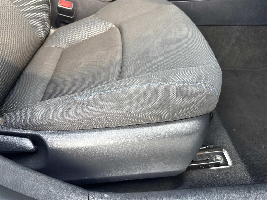 2022 Toyota Corolla SE photo 10