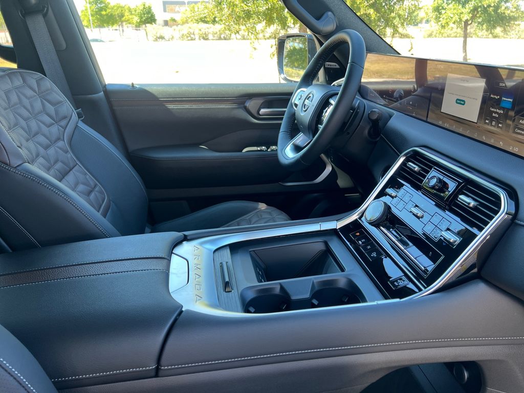 2026 Nissan Armada Platinum photo 22