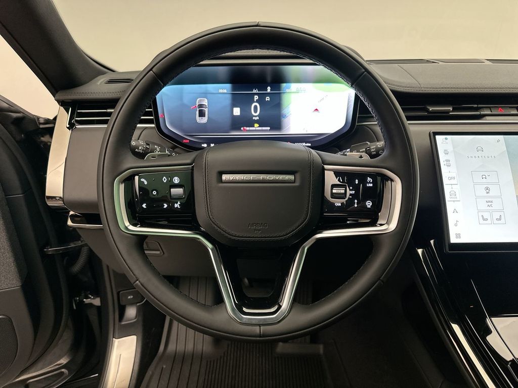 2025 Land Rover Range Rover Sport SE photo 12