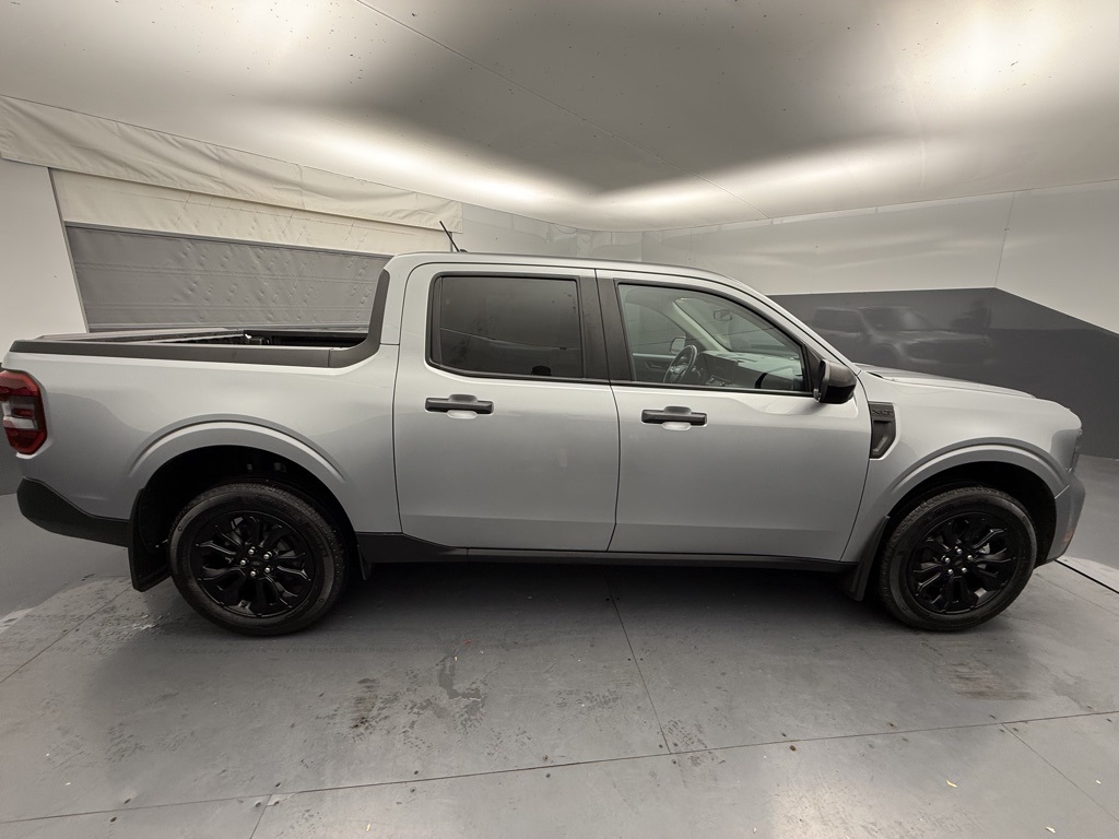 2024 Ford Maverick XLT photo 8