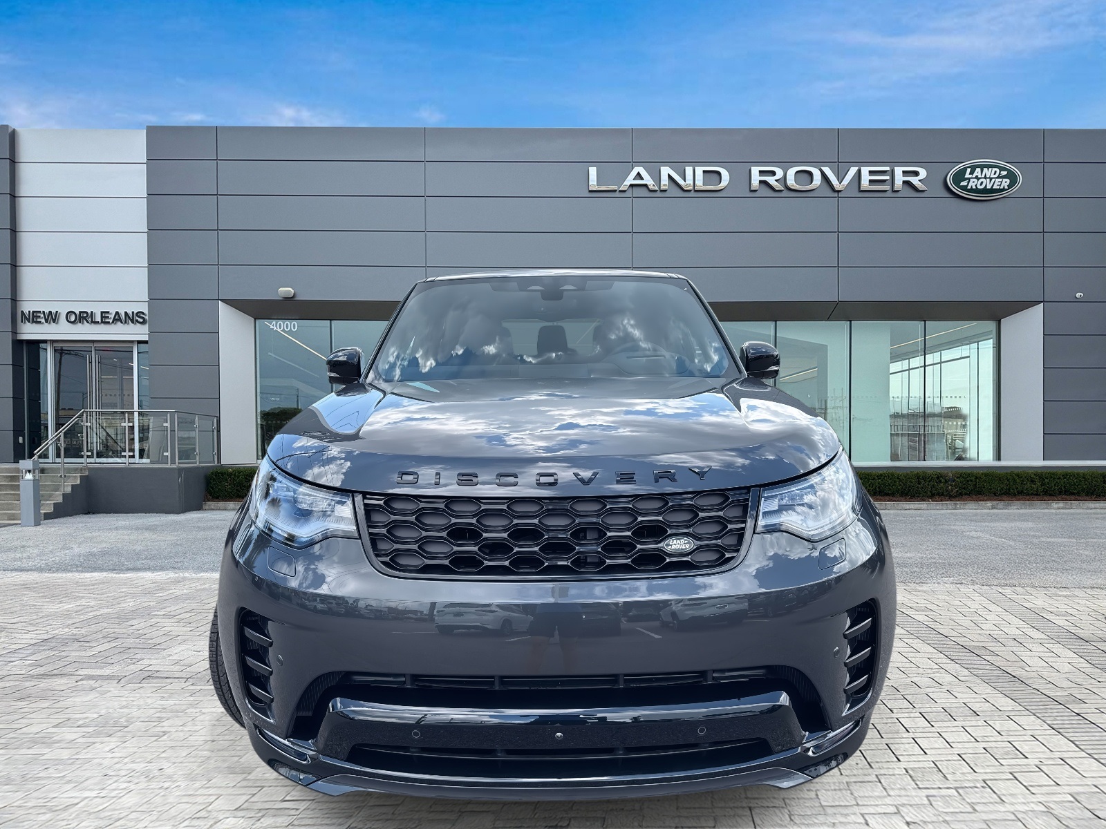 2025 Land Rover Discovery SE photo 4