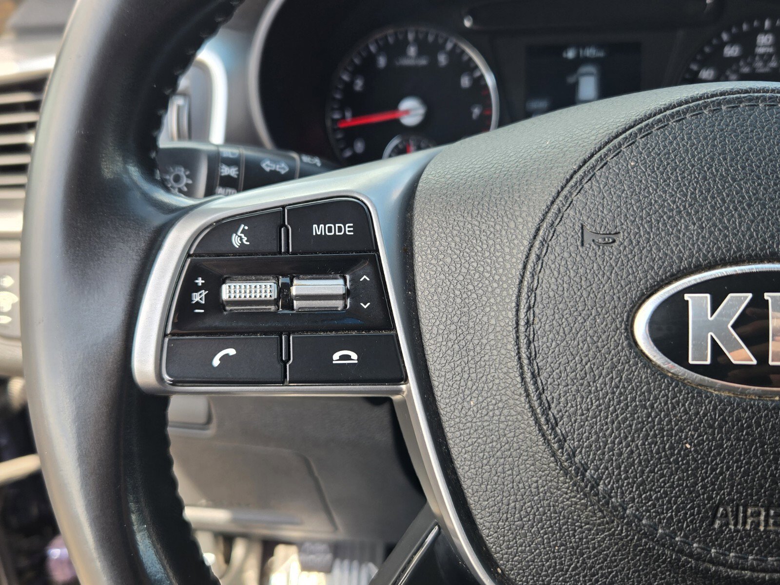 2019 Kia Sorento S V6 photo 30