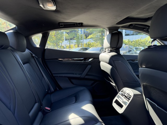 2022 Maserati Quattroporte Modena Q4 photo 18
