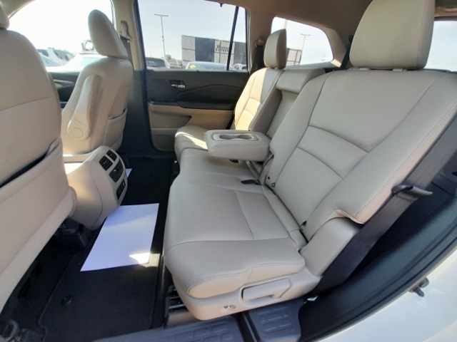 2020 Honda Pilot EX-L photo 43